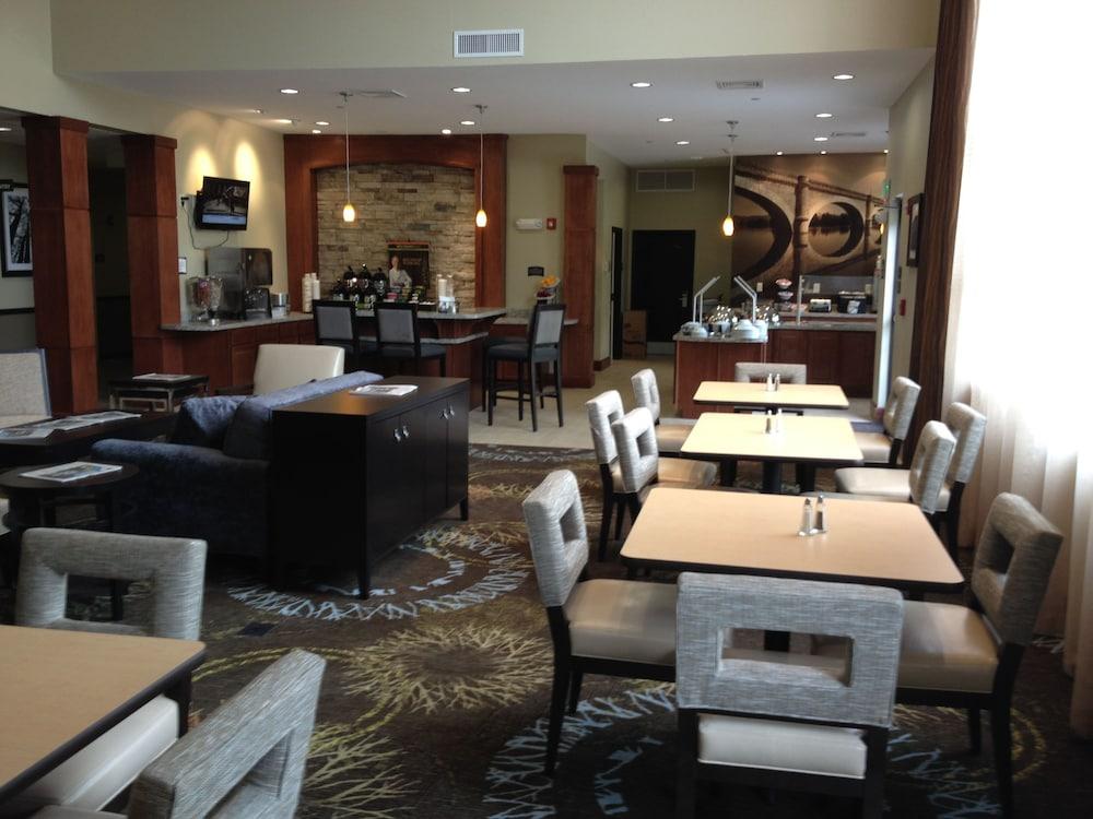 Staybridge Suites Schererville by IHG photo 18