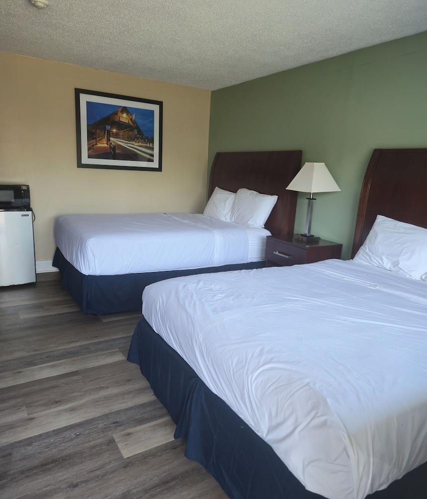 Nashoba Valley Inn & Suites photo 14