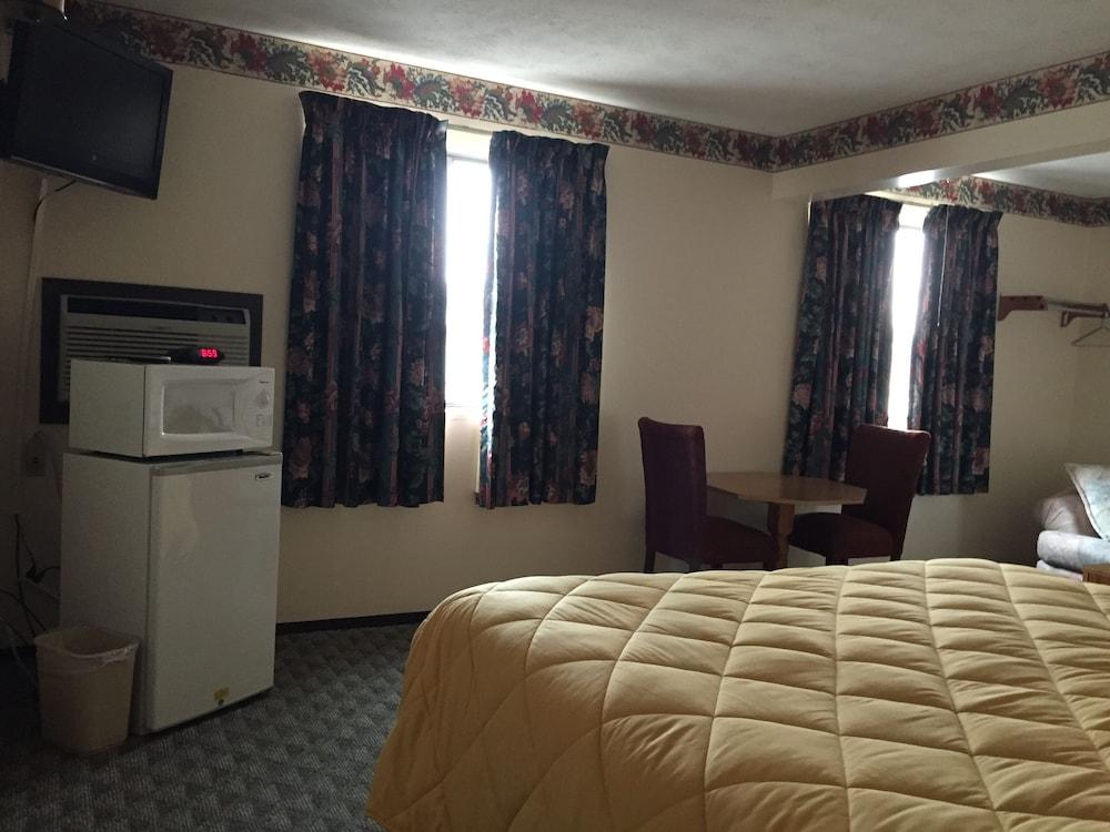 Baxter Inn photo 9