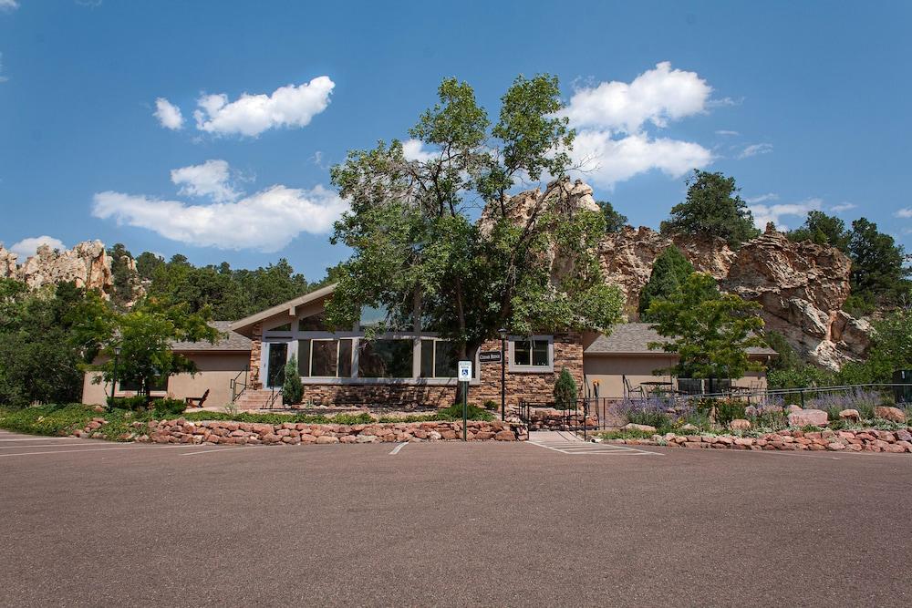 Glen Eyrie Castle & Conference Center A Ministry of the Navigators photo 68