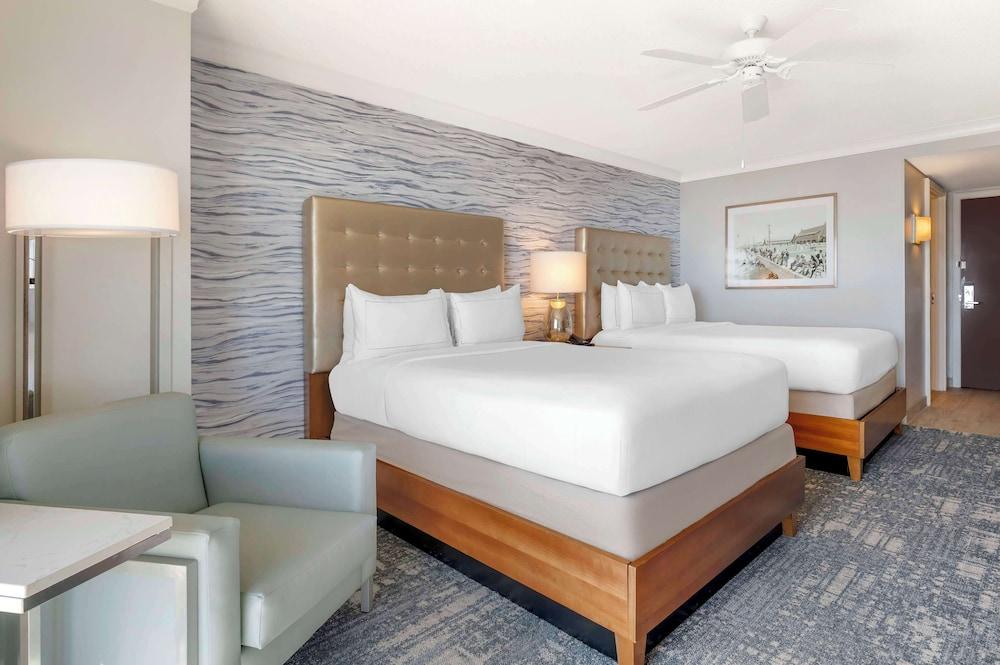 Hilton Virginia Beach Oceanfront photo 58