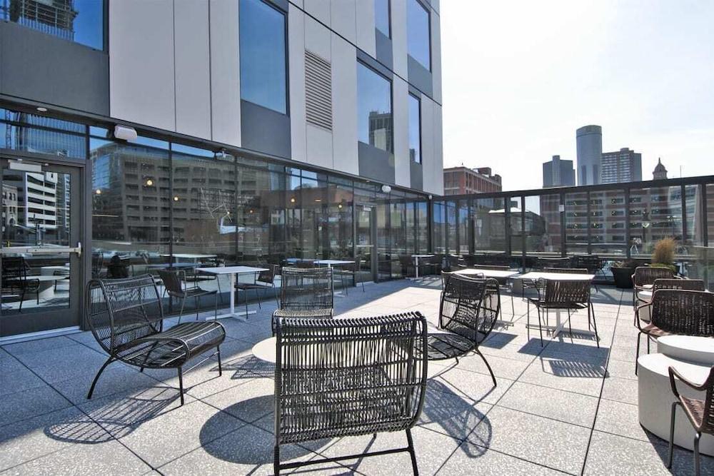 Downtown Detroit Apartments by Landing photo 3