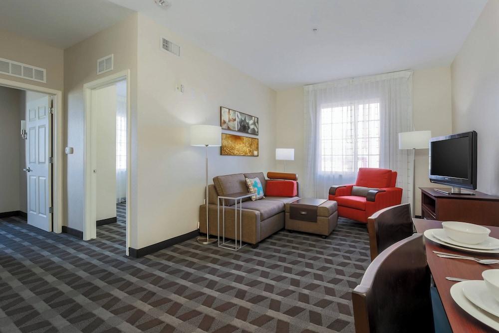 TownePlace Suites Marriott El Centro photo 5