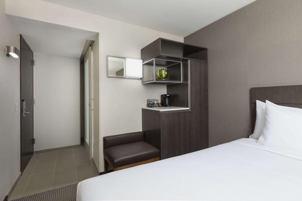Hyatt Place New York City/Times Square photo 8
