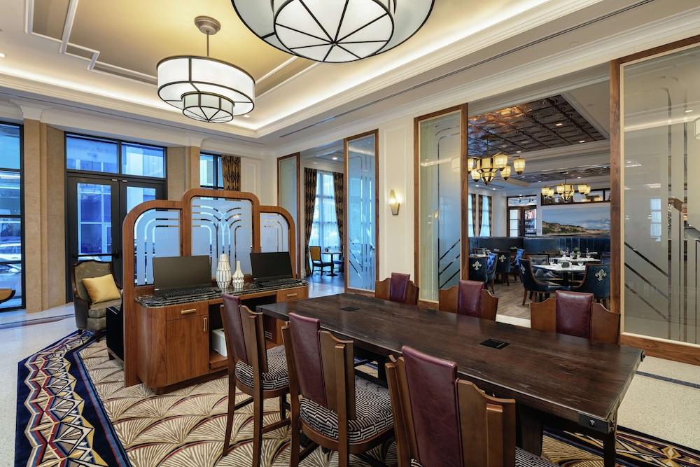 Higgins Hotel, Official Hotel of The National WWII Museum, Curio Collection by Hilton photo 19