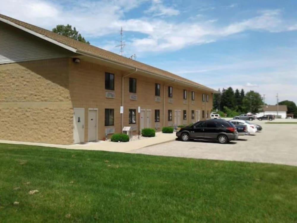 Oakridge Motel photo 9