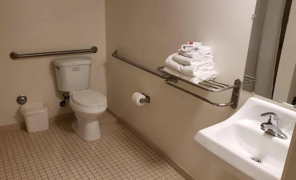 Royal Century Hotel photo 16