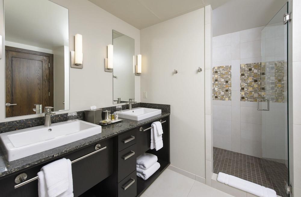 Tetherow Resort photo 28