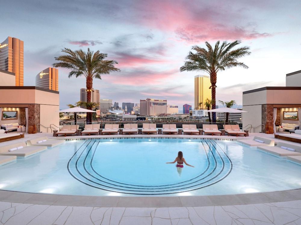 Conrad Las Vegas at Resorts World photo 10