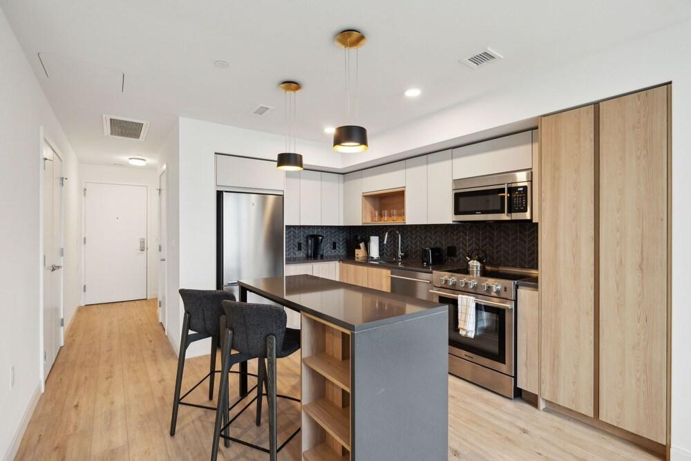 Placemakr Buzzard Point photo 83