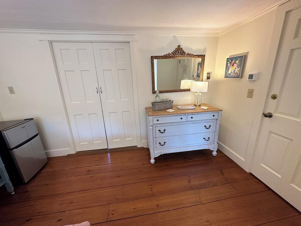 Inn at Perkins Cove photo 25