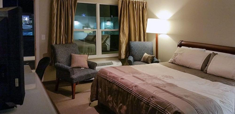 Rolling Hills Lodge photo 16