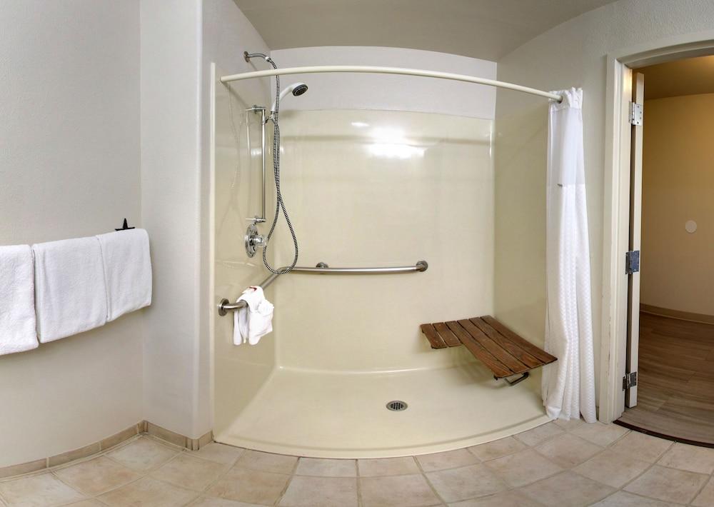 Days Inn & Suites by Wyndham Llano photo 34