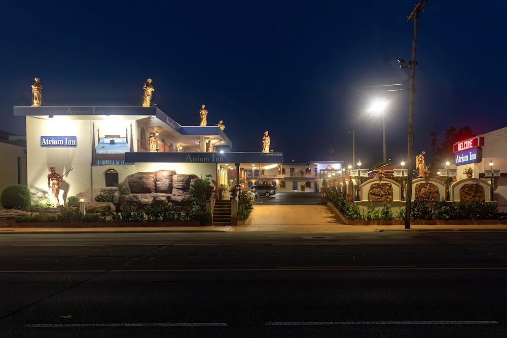 Atrium Inn photo 15