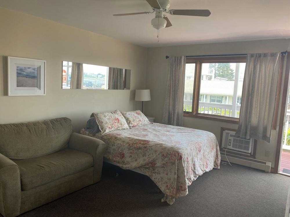 Grand View Motel photo 75