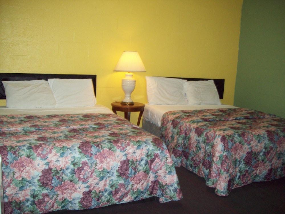 Budget Inn Sanderson photo 33