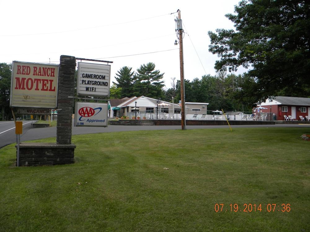 Red Ranch Motel photo 88