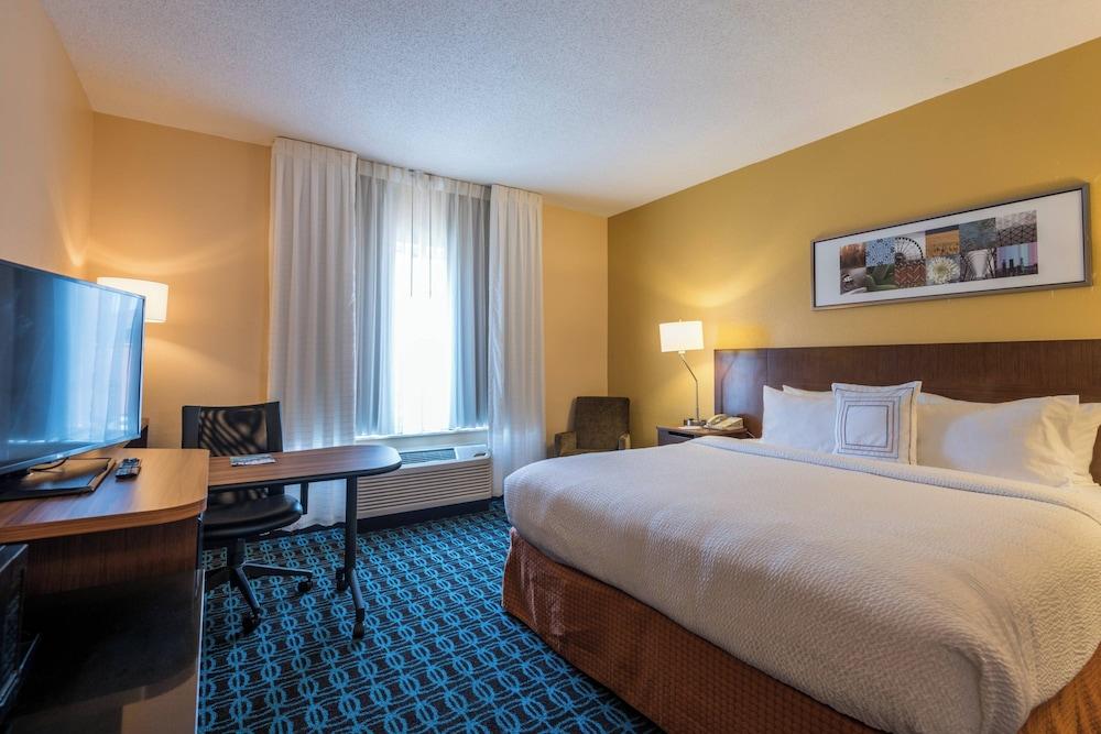 Fairfield Inn By Marriott Savannah I-95 South photo 16