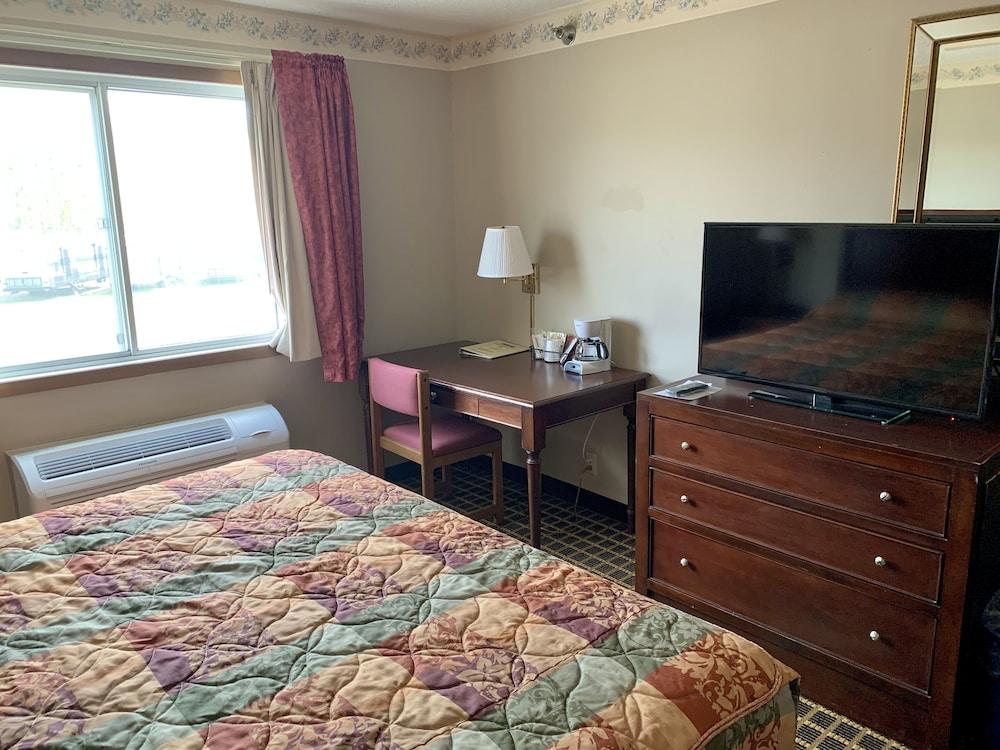 Country Inn Deerwood photo 29