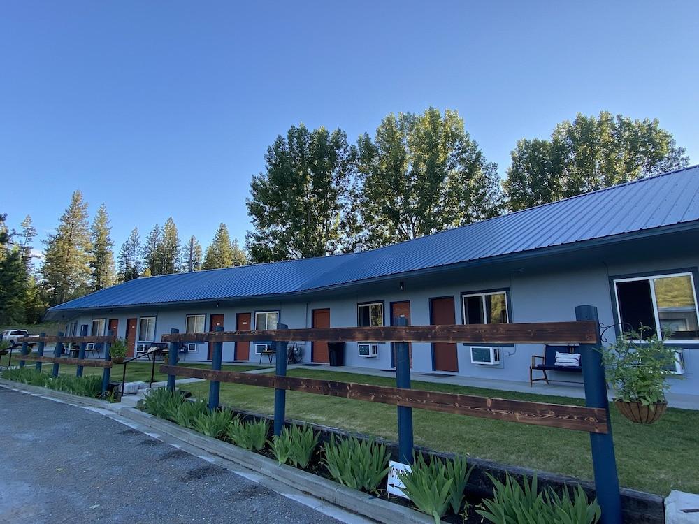 Columbia Point Resort photo 6