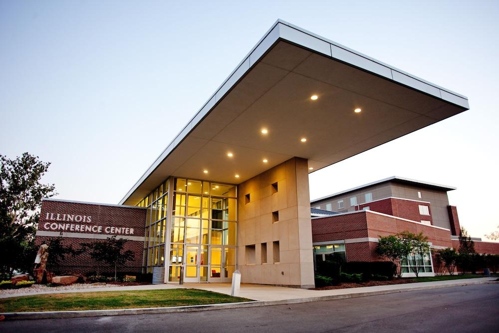 I Hotel And Illinois Conference Center photo 35