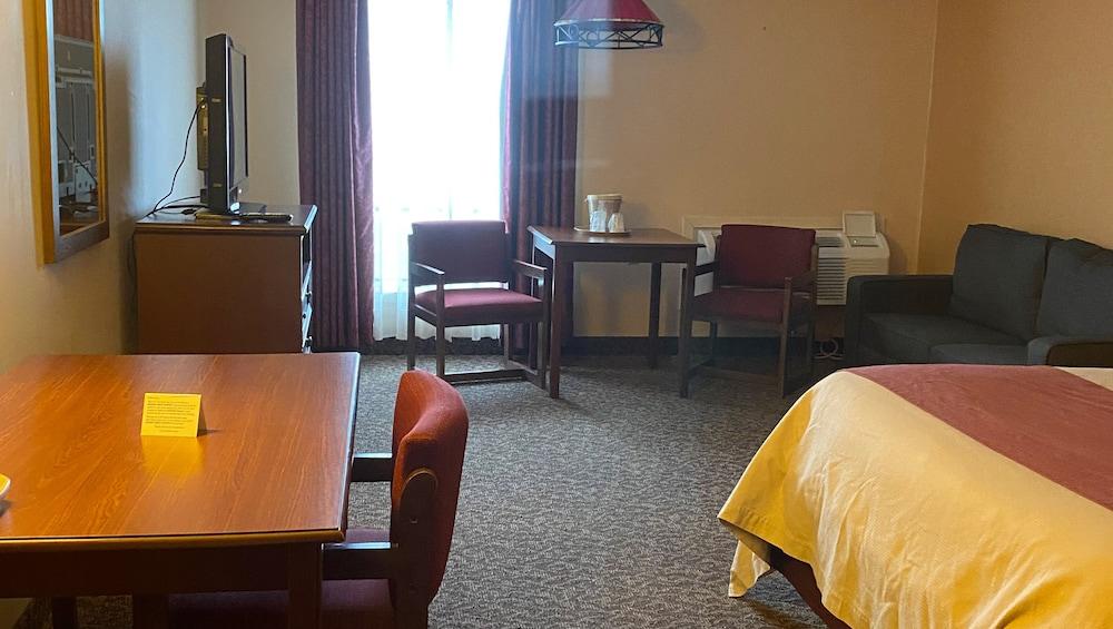 Iveys Motor Lodge Houlton photo 26