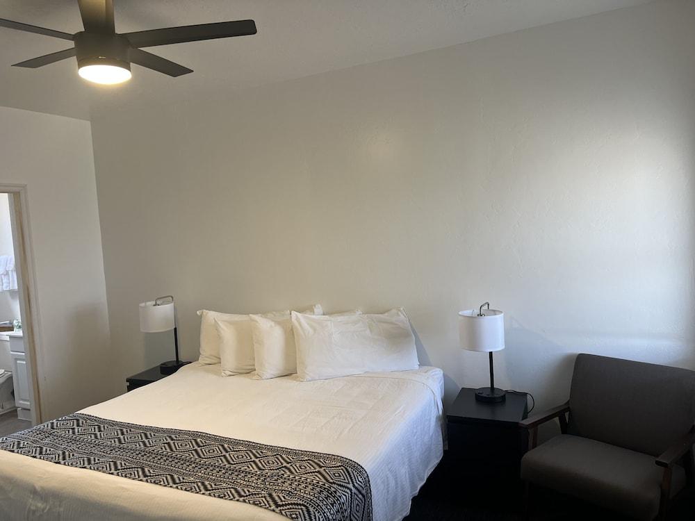 Circle of Destination Motel photo 26