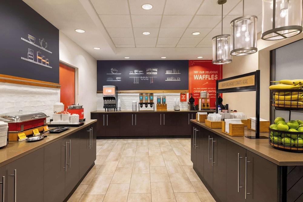 Hampton Inn by Hilton Shelton photo 23