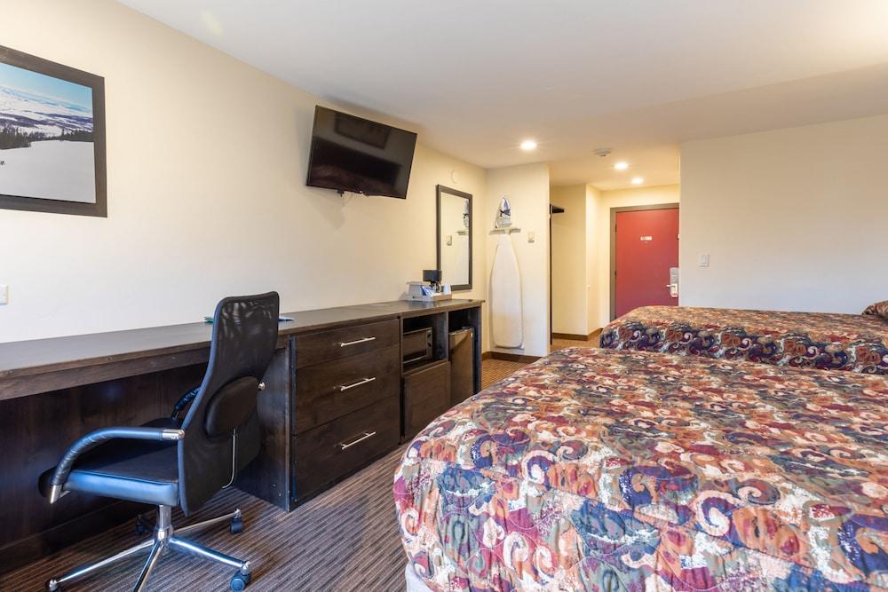 Rabbit Ears Motel photo 8