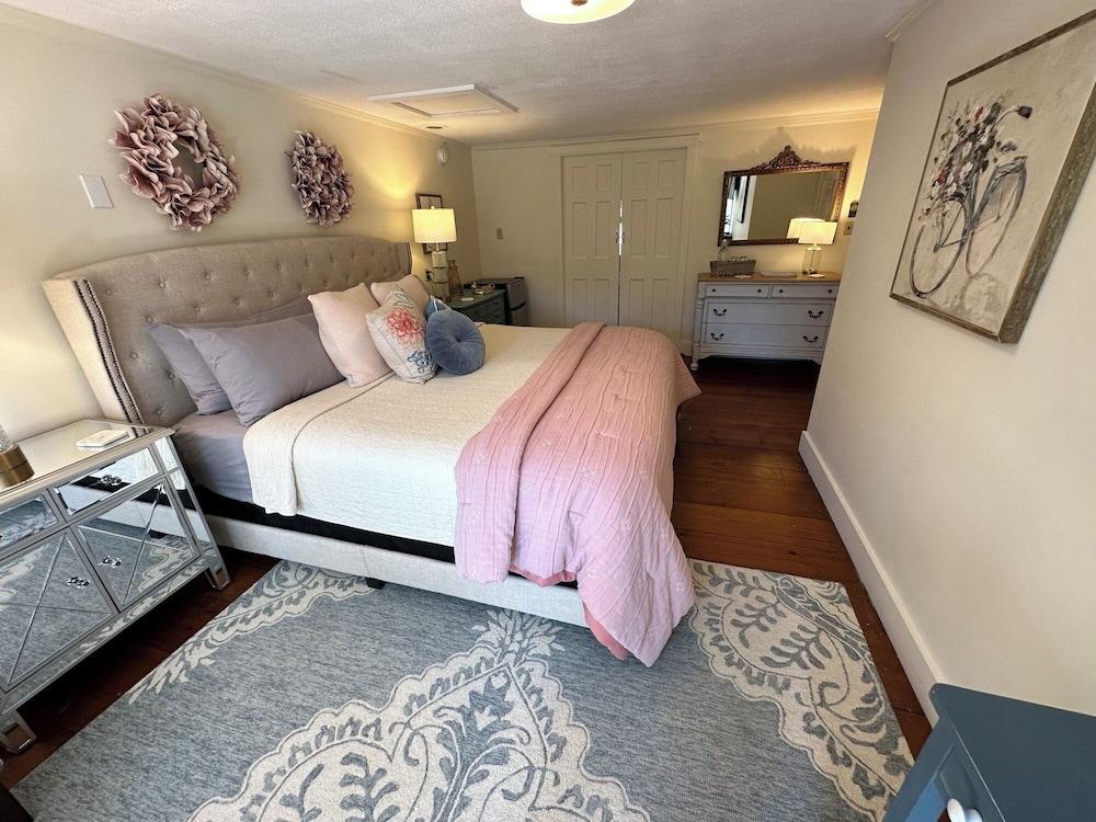 Inn at Perkins Cove photo 97