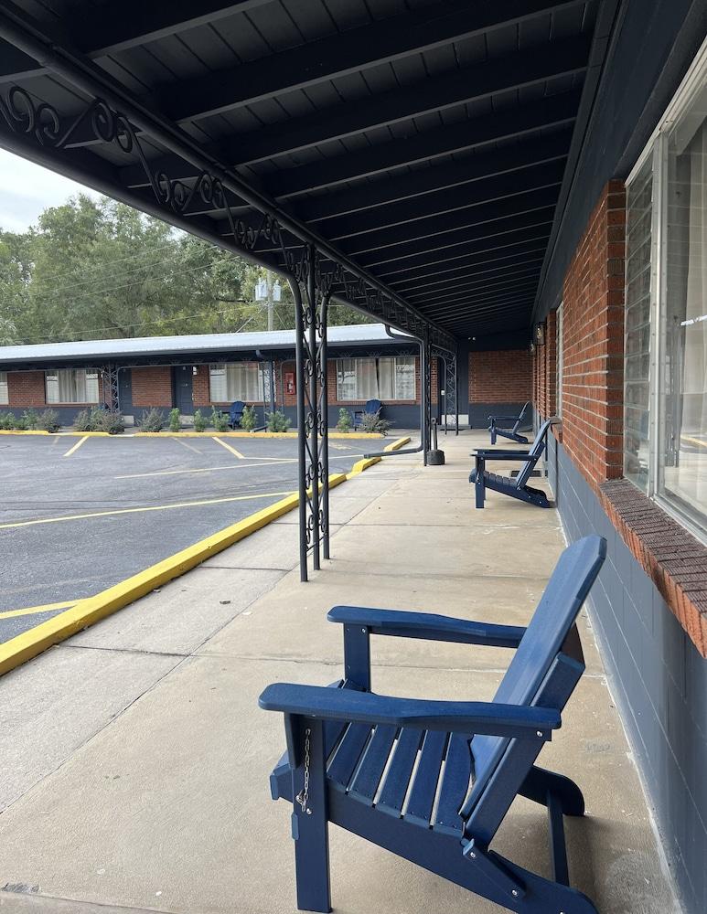 BlueGem Motel photo 76