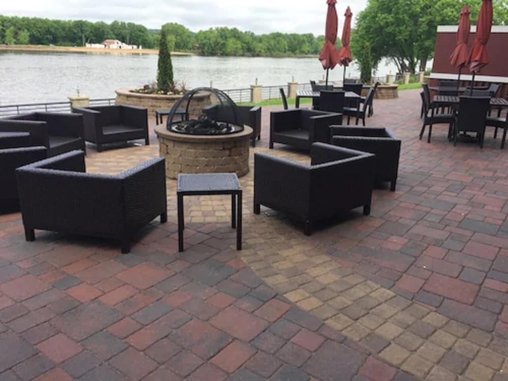 Courtyard by Marriott La Crosse photo 7