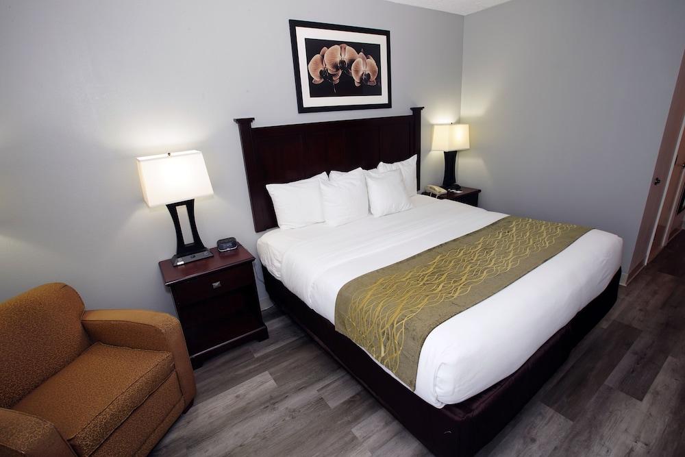 Best Western Paramus Hotel & Suites photo 7