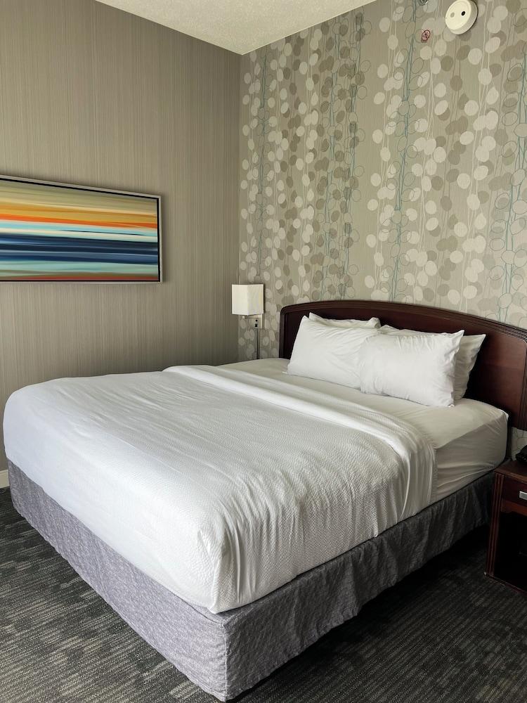 Country Inn & Suites by Radisson, Columbus-Edinburgh photo 11