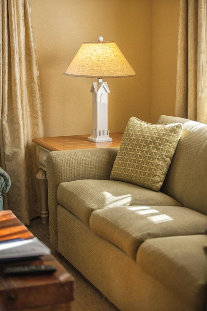 Club Wyndham at the Cottages photo 2