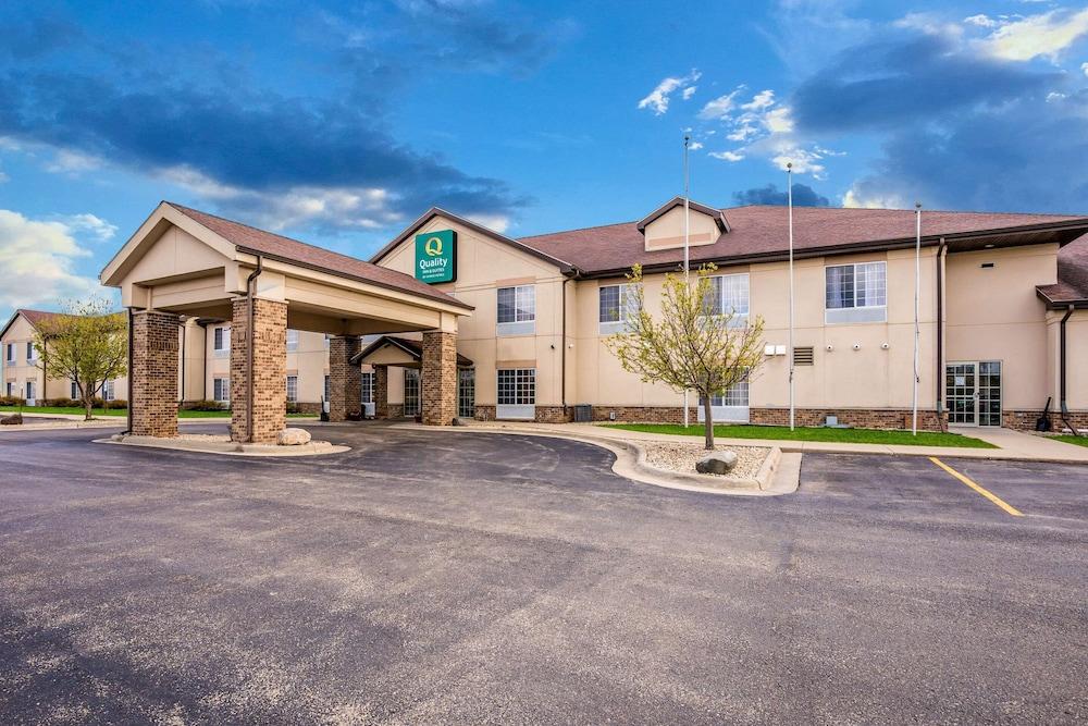 Quality Inn & Suites Lodi I-90 photo 1