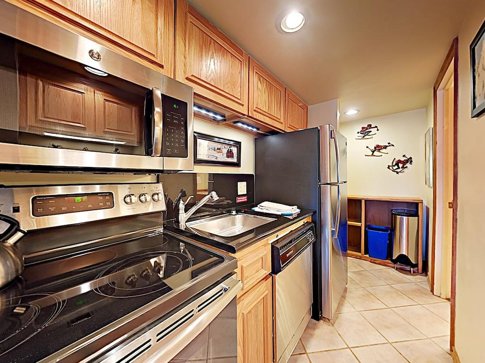 The Timberline Condominiums photo 93