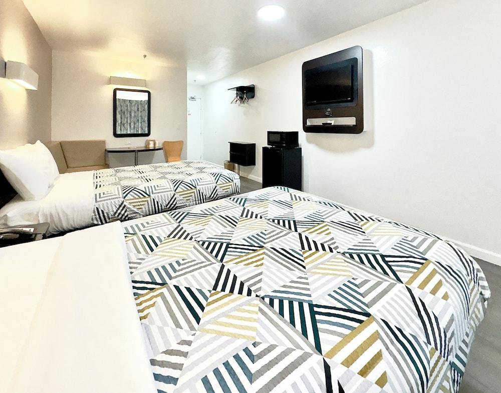 Motel 6 Dallas, TX - Fair Park photo 12