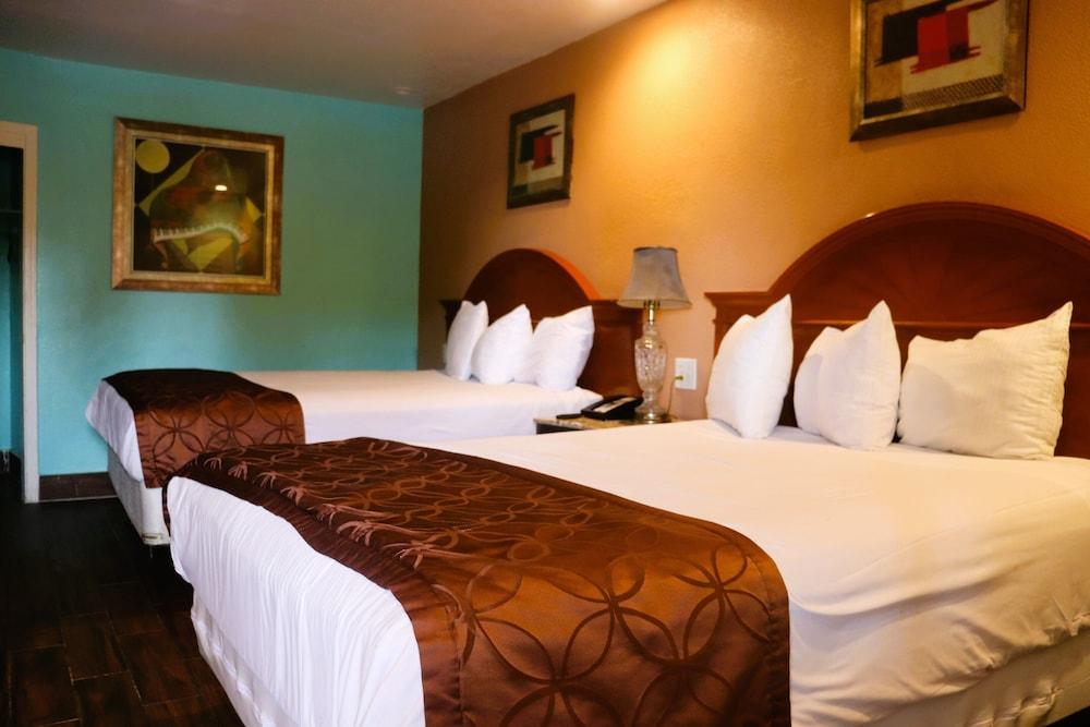 Value Inn photo 8
