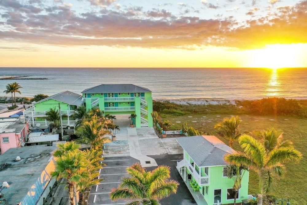 Sunrise Sands photo 1