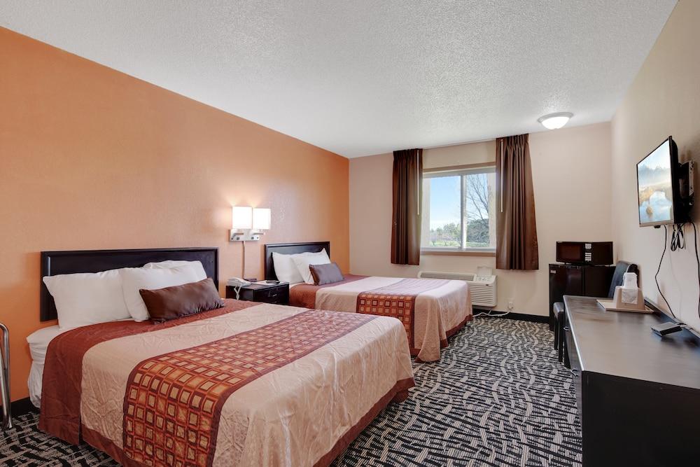 North Town Inn & Suites photo 21