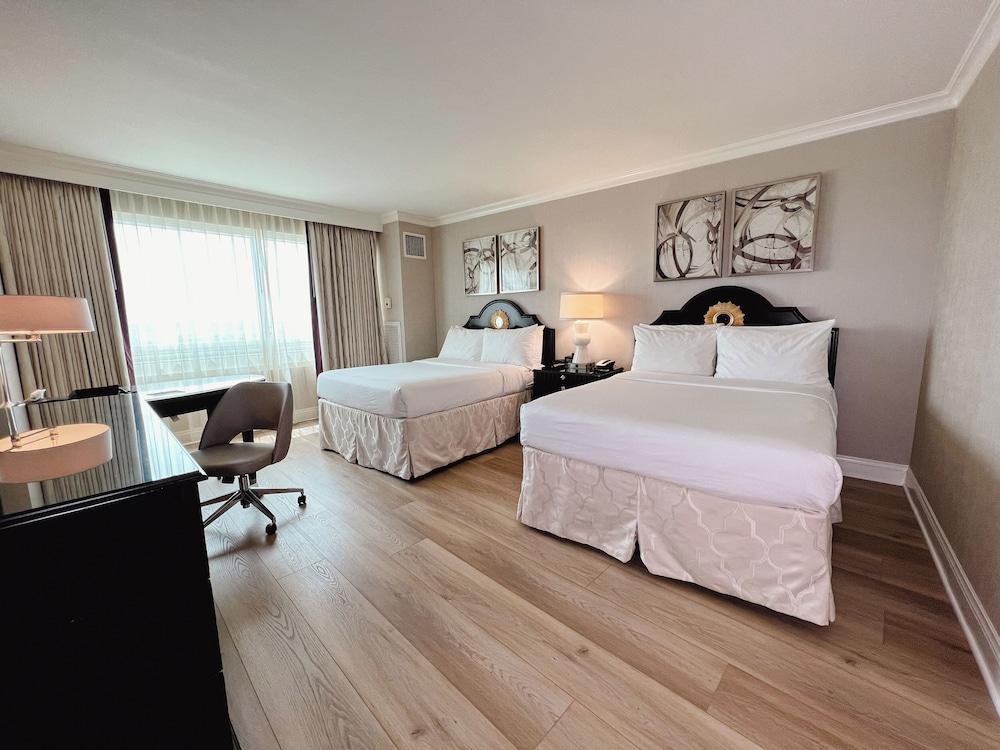The Commerce Casino & Hotel photo 8