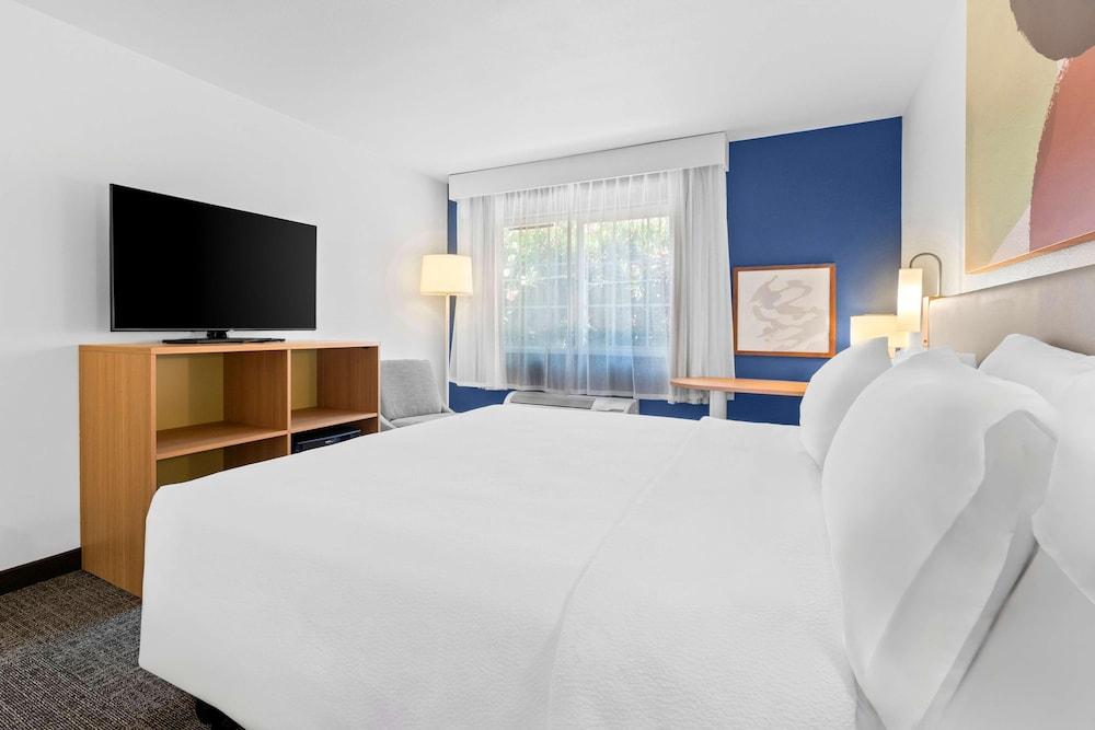 Spark by Hilton Modesto photo 10