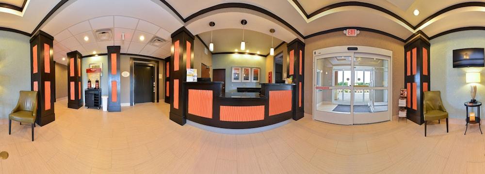Hallmarc Studios photo 33