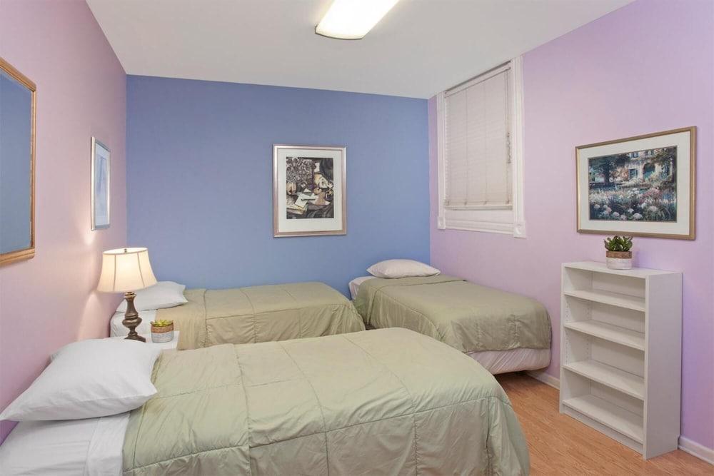 Chicago Parthenon Hostel photo 15