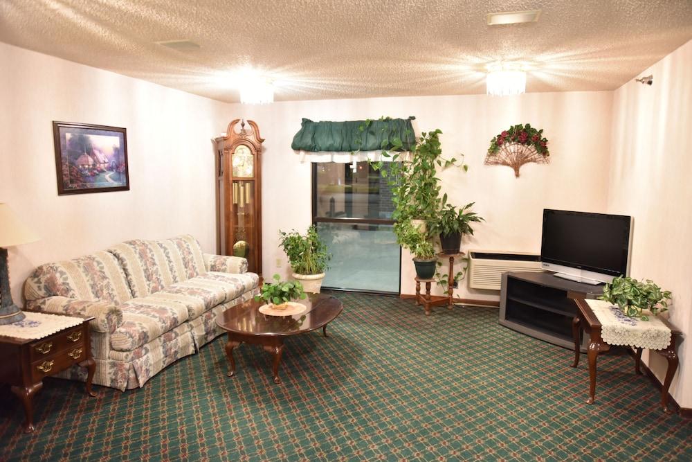 Super 8 by Wyndham Springfield/Battlefield photo 17