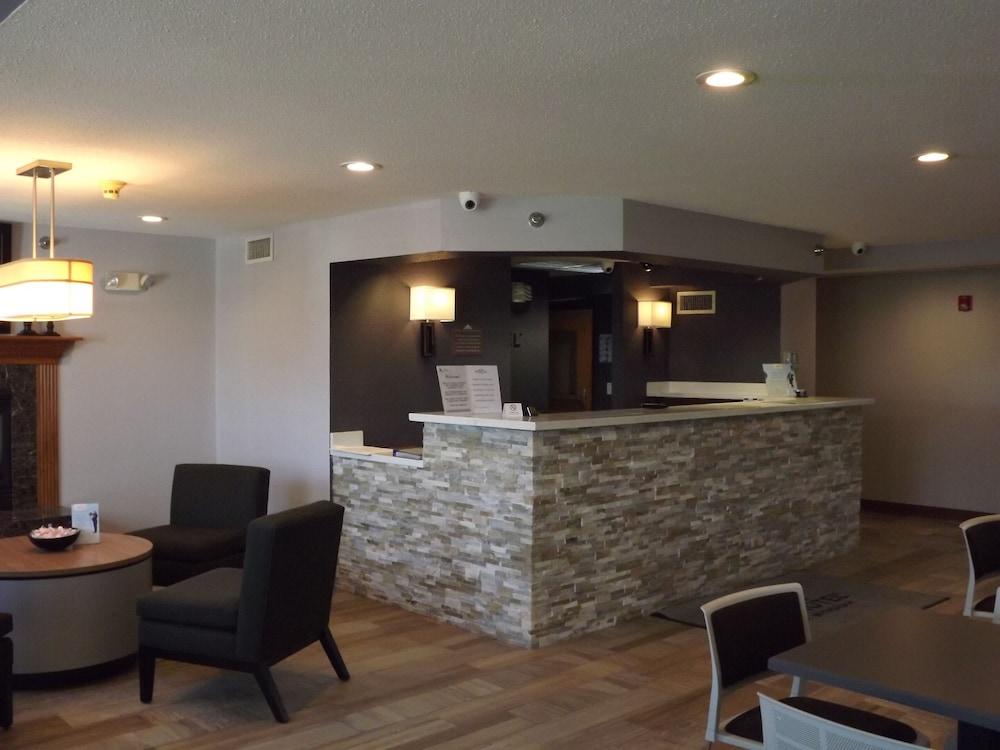 Microtel Inn & Suites by Wyndham Ames photo 5
