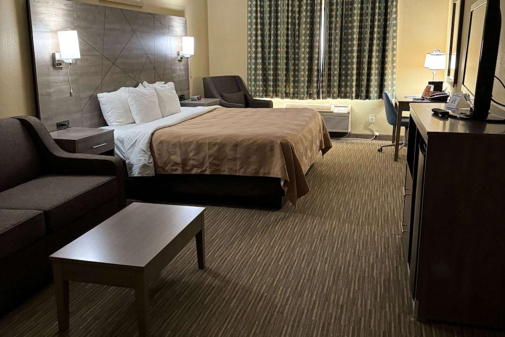 Quality Inn Forsyth - Decatur photo 24