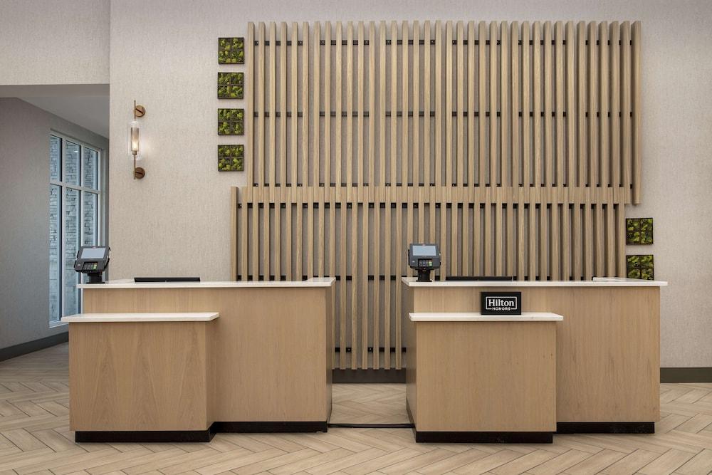 Doubletree by Hilton Chattanooga Hamilton Place photo 3
