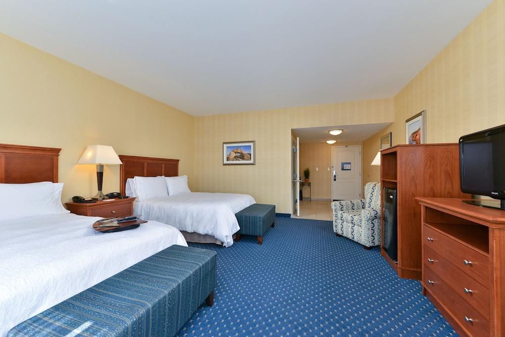 Hampton Inn Ellsworth/Bar Harbor photo 12